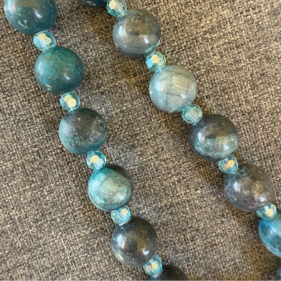 Brighton Blue Stone  Beaded Necklace With Sacred Heart Pendant With Rhinestones - Picture 3 of 5